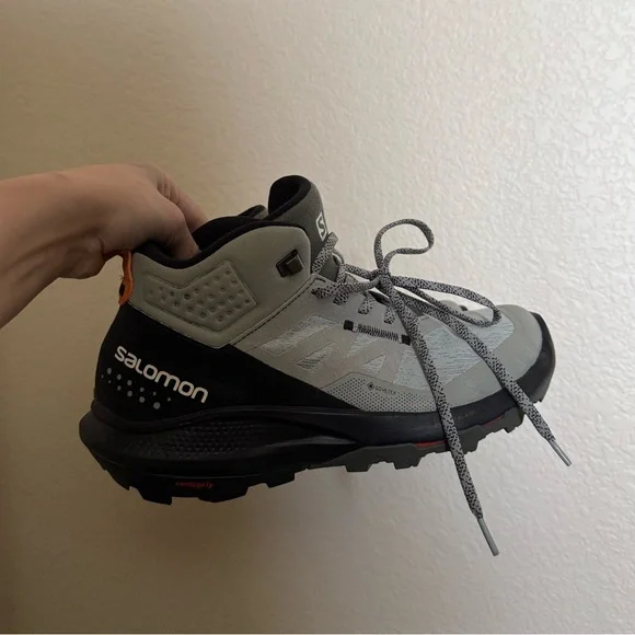 Salomon Outpulse Mid GTX Hiking Boots Men's 7.5 Womens 8.5 Grey - Picture 5 of 12